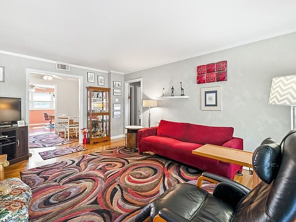 5th image of 2754 N Edwards St
