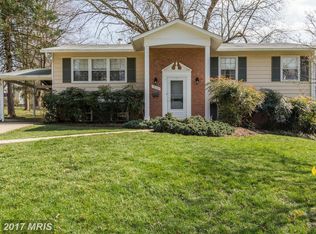 14203 Greenspan Ln, Rockville, MD 20853