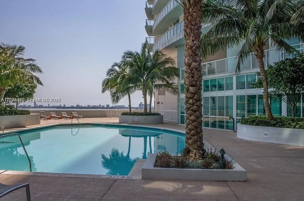 Quantum On The Bay Condo — Photo 2