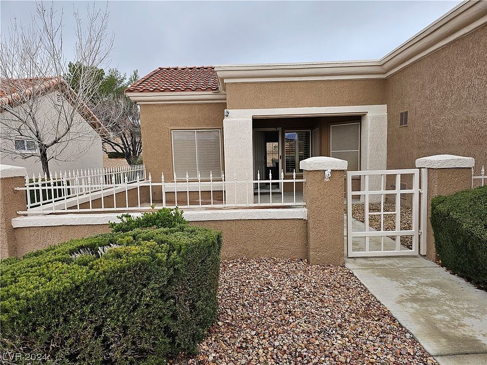 1st image of 2709 Valley Downs Dr #0
