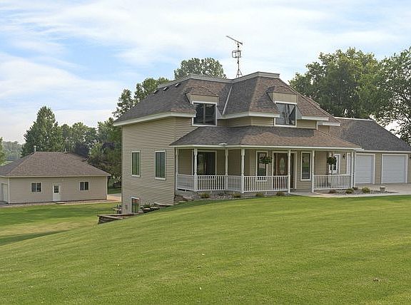 3rd image of 8375 County Road 10 E