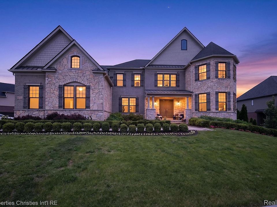 1st image of 47711 Dunhill Ct