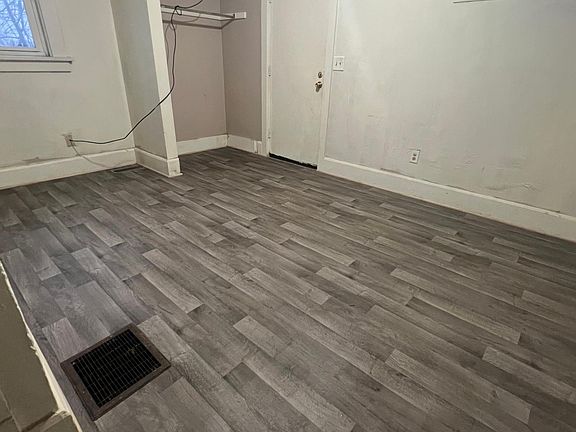 2nd image of 138 N Weldon St #138