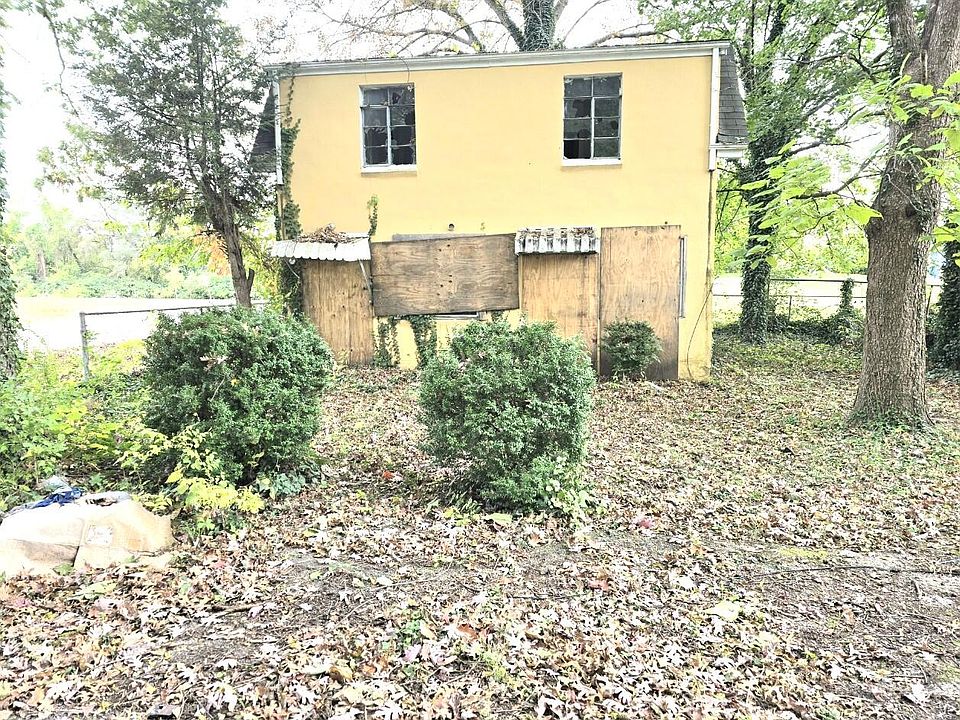 1st image of 2764 Clifton St NW