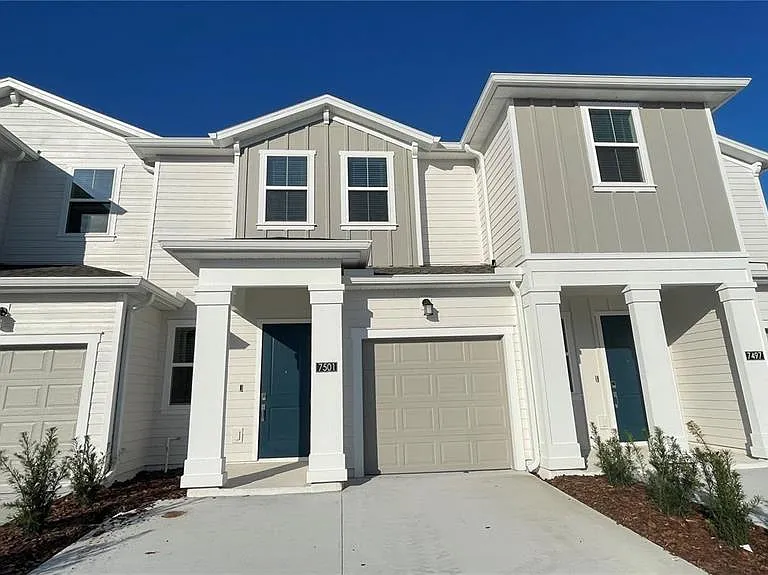 7501 Stone Creek Trl — Photo 2