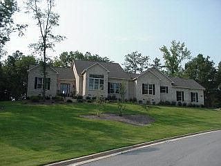 2nd image of 3104 Stonybrook Cir