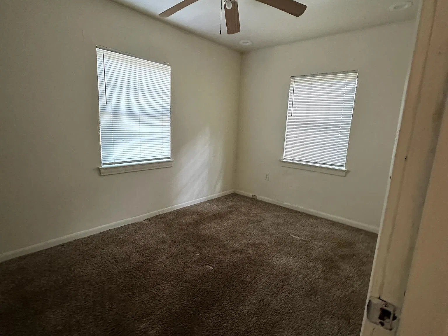 66 Norwood Dr — Photo 2
