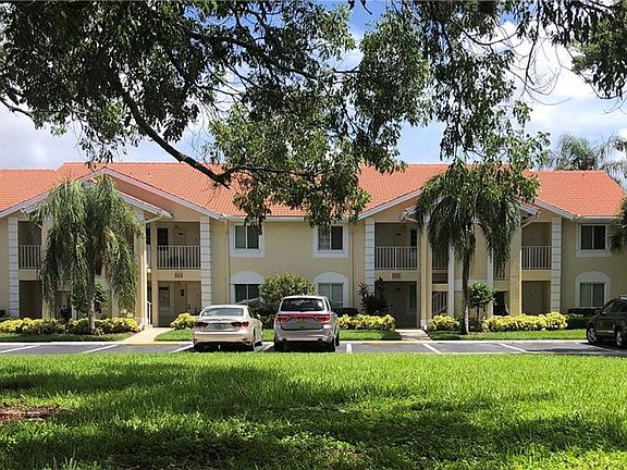 3rd image of 7791 Esmeralda Way APT 102