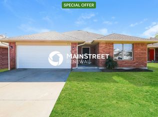 916 NW 109th St, Oklahoma City, OK 73114