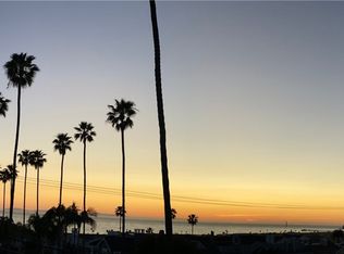 304 Goldenrod Ave, Corona Del Mar, CA 92625