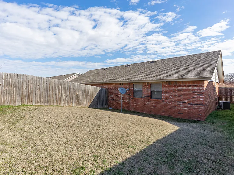 1305 Sequoyah Ave — Photo 22