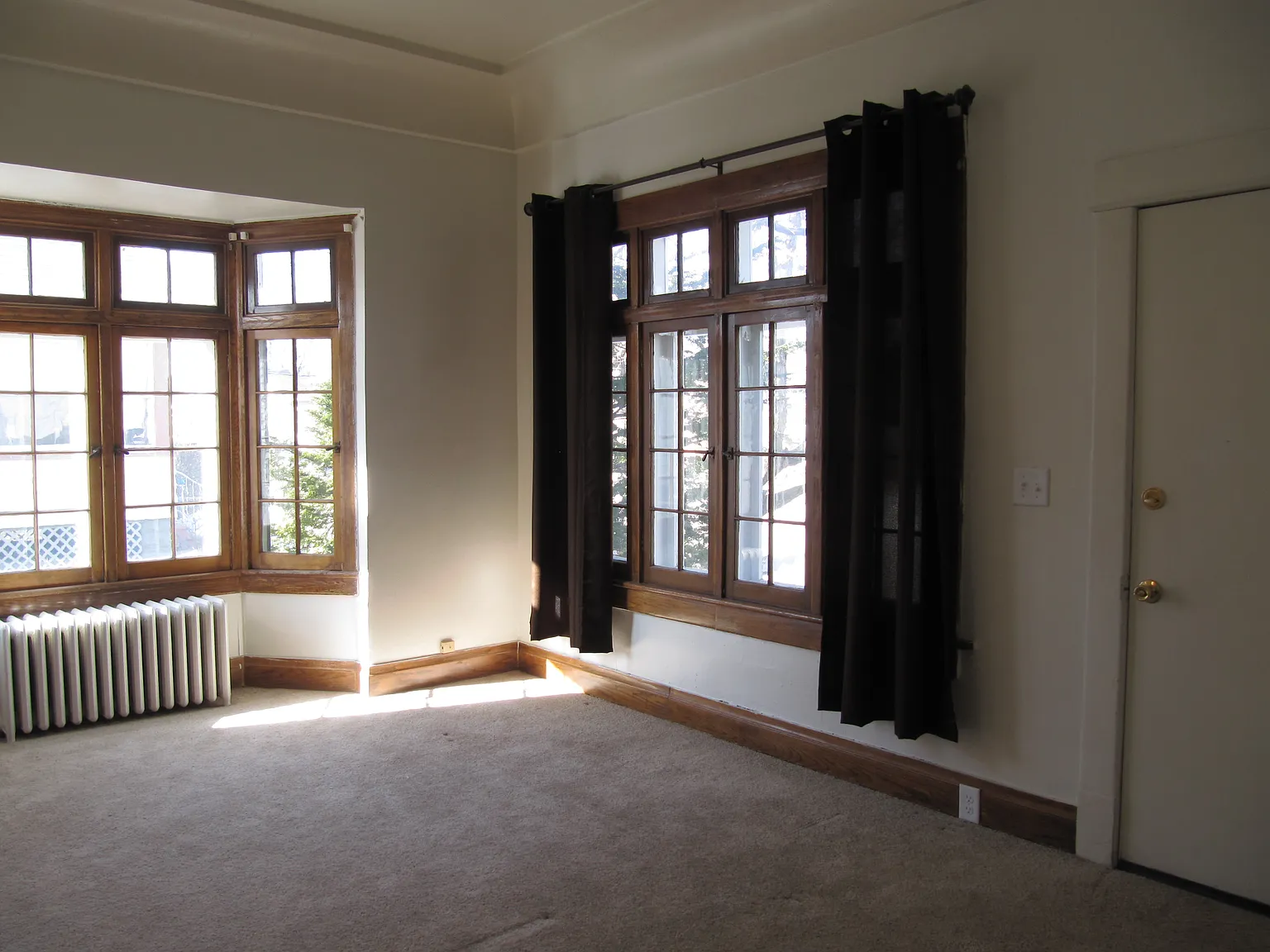 2 bed, 900 sqft, $900 — Photo 3