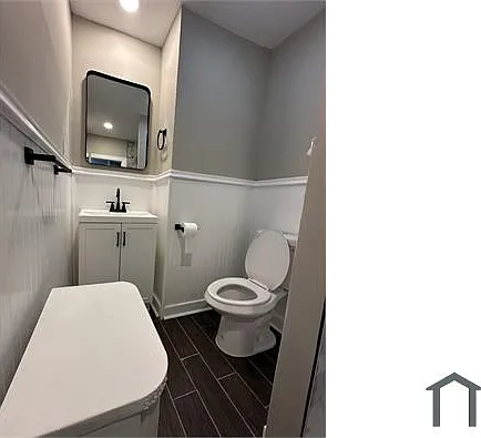5746 Walton Ave — Photo 30