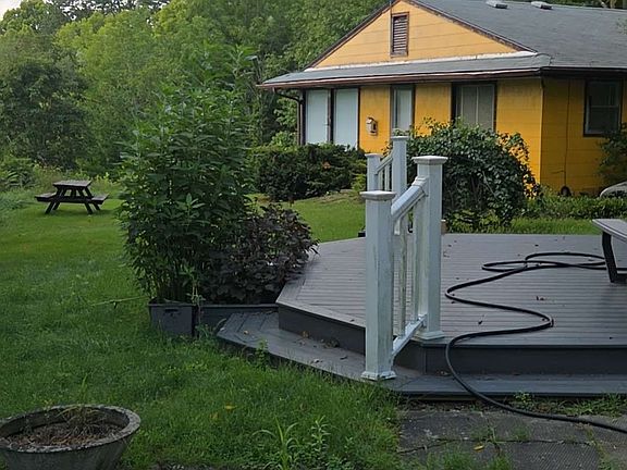 3rd image of 20863 Wye Creek Dr