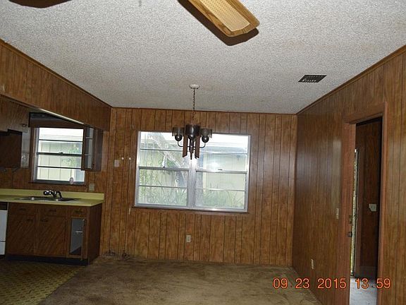 3rd image of 2505 89th Dr