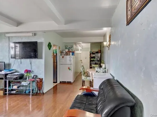 1970 East Tremont Avenue, Bronx, NY 10462