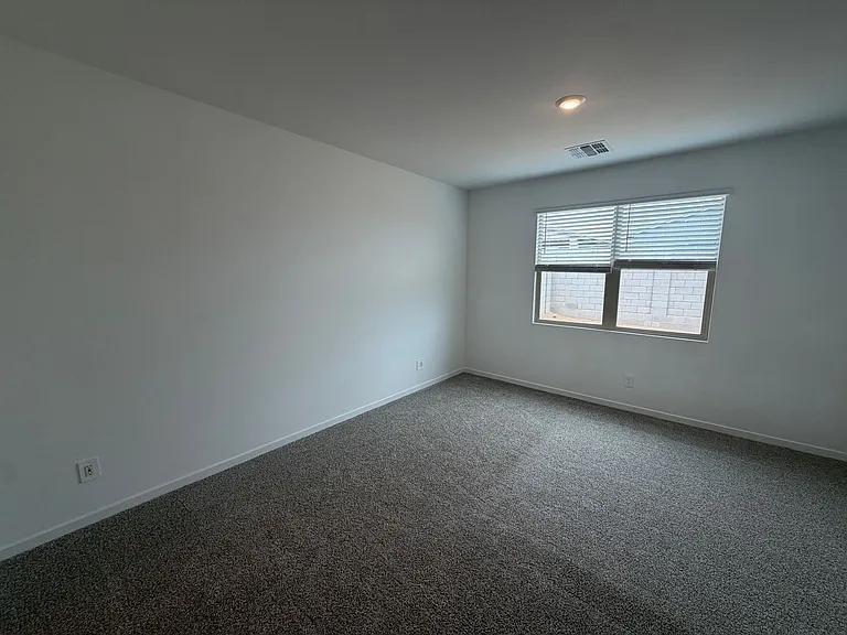 17410 W Eva St — Photo 13