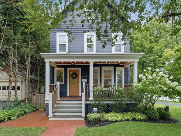 2 Winsor Pl, Bloomfield, NJ 07003