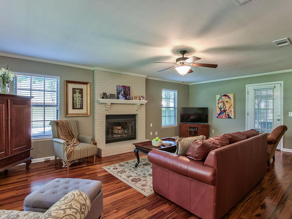 1st image of 12061 Cedar Bluff Trl