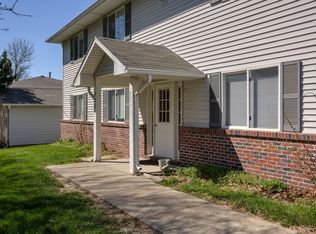 404 Chestnut Dr #502-03, Gretna, NE 68028