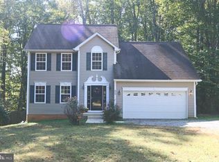859 Campers Ln, Ruther Glen, VA 22546