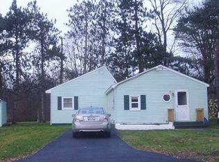 1 Hewitt St, Mechanicville, NY 12118