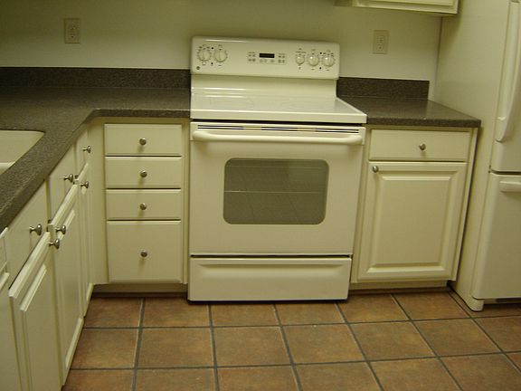 New, Upgraded Kitchen
