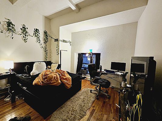 1st image of 156 Bleecker St #8JW