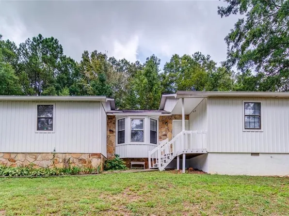 64 Arnold Rd NW, Cartersville, GA 30120