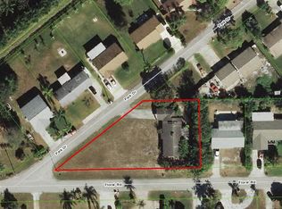 2783 Floral Rd, Lake Worth, FL 33462