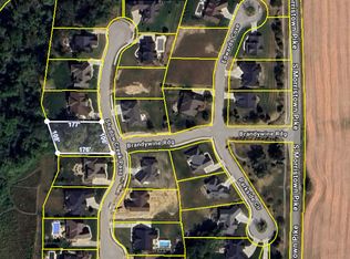 342 Shadow Creek Pass, Greenfield, IN