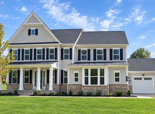 27 James Cloud Cir, Glen Mills, PA 19373