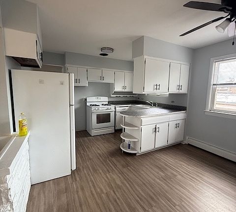 5th image of 3537 S Harlem Ave APT 2F
