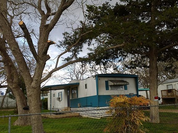 2nd image of 5217 Cabana Dr