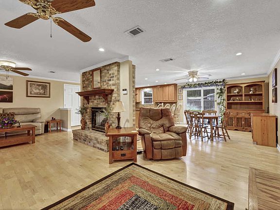 5th image of 8531 Rock Knoll Dr