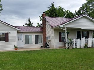 1230 New England Ridge Rd, Washington, WV 26181