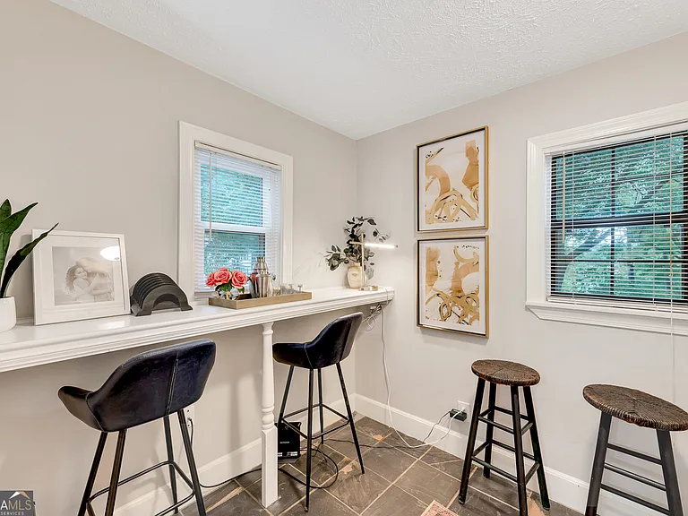 192 Woods Dr NE — Photo 6