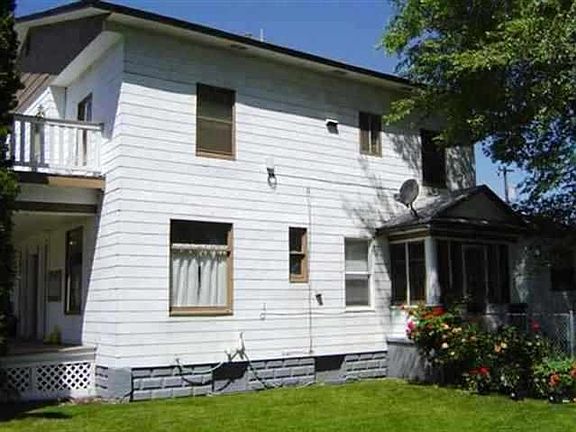 4th image of 2423 E Diamond Ave