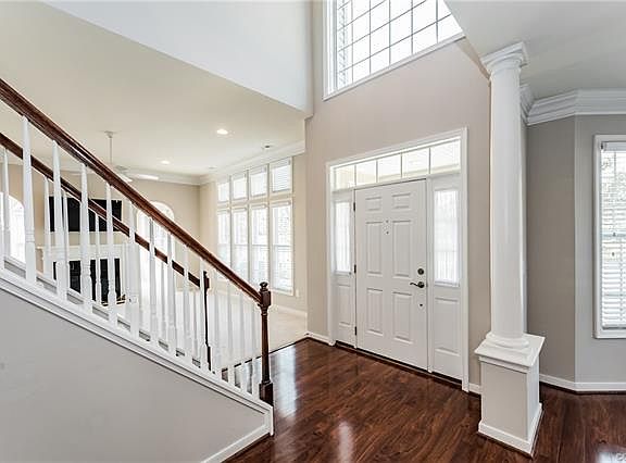 5th image of 931 Morattico Cir #13D