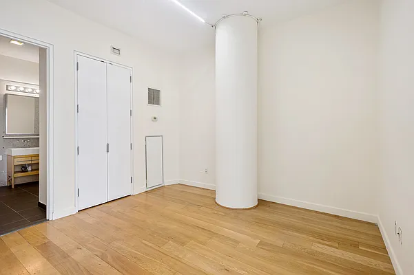 Rented by Corcoran | media 26