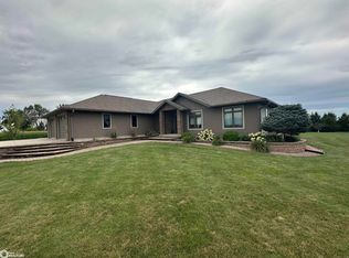 2189 Hancock Ave, Clarion, IA 50525