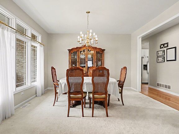 5th image of 24701 W Kingston St