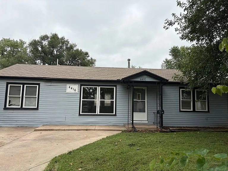 4416 S Cherry St — Photo 1