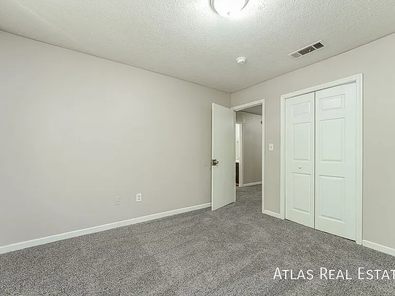 280 Highland Park Dr #280 — Photo 5