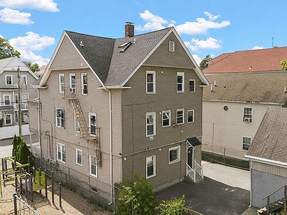4th image of 61 Glenham St
