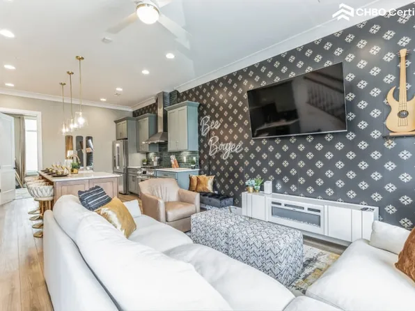 121 Neill Ave, Nashville, TN 37206