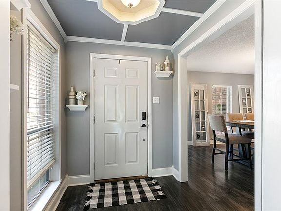 2nd image of 3513 Meadow Lake Dr W