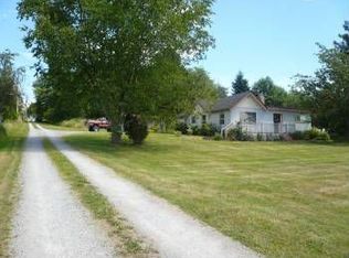 2320 Laventure Rd, Mount Vernon, WA 98273