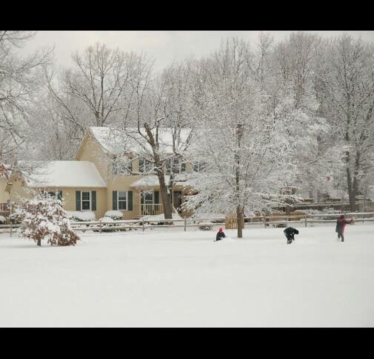 1st image of 1 Lorraine Ct