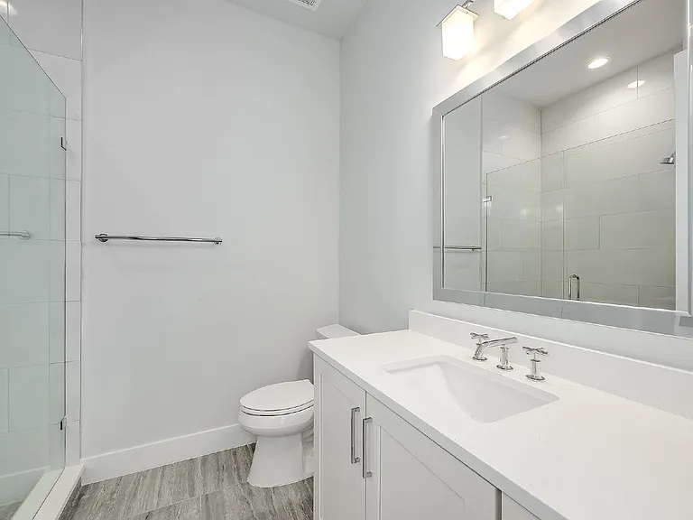 111 Watson Dr — Photo 39
